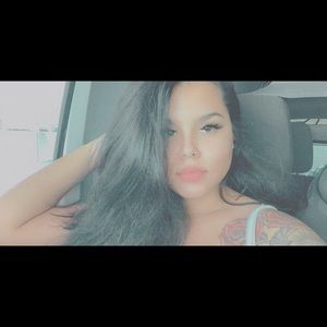 Meet your Posher, Briana